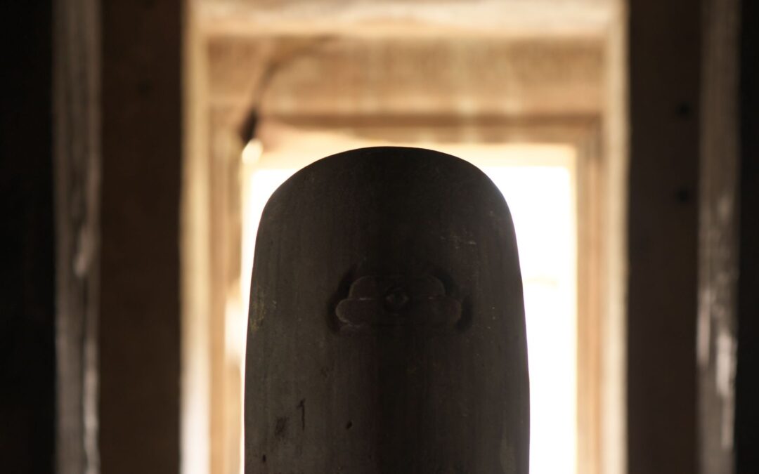 Uzdrawiający Masaż Lingam: Dar Uważności, Który Może Dać Ci Partnerka